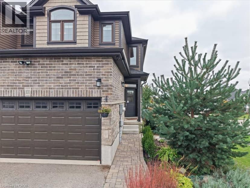 100 LINKS Crescent, Woodstock, photo 2