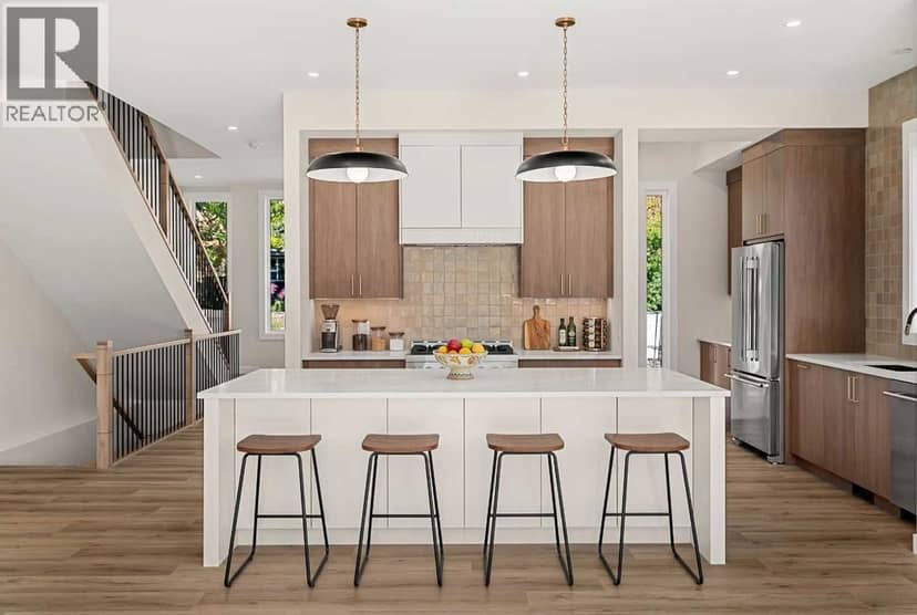 725 53 Avenue SW, Calgary, photo 7