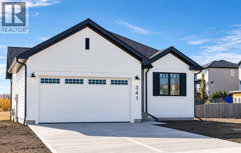 341 Flare Avenue SW, Diamond Valley