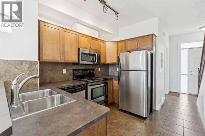 17, 181 Rockyledge View NW, Calgary, photo 5
