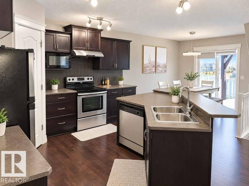 2628 30 ST NW, Edmonton, photo 4