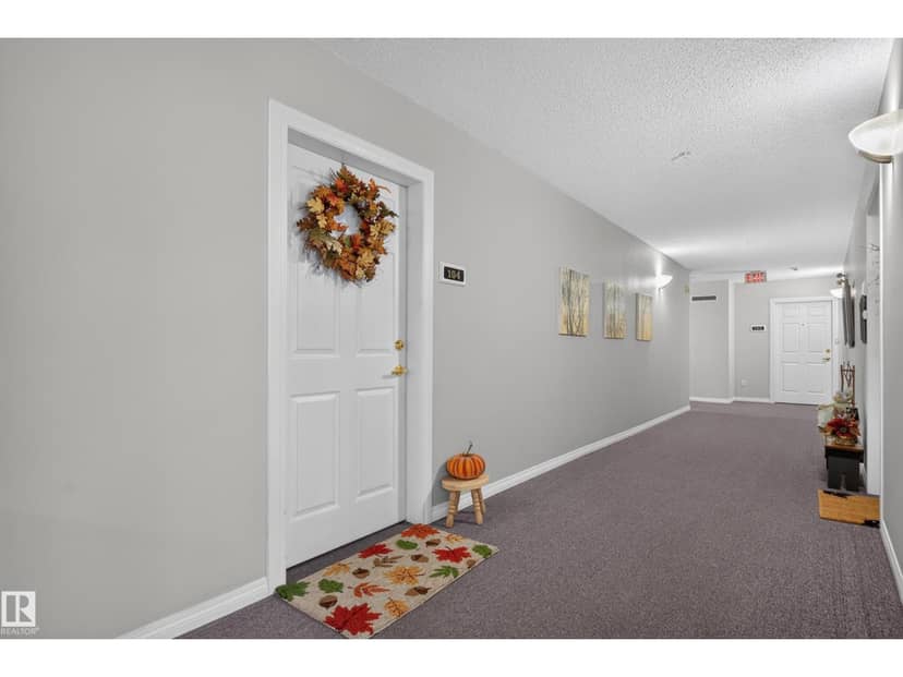 #104 5102 49 AV, Leduc, photo 2