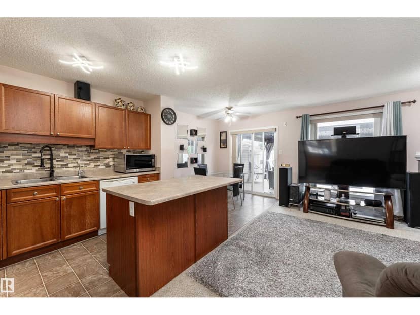 2309 27 AV NW, Edmonton, photo 5