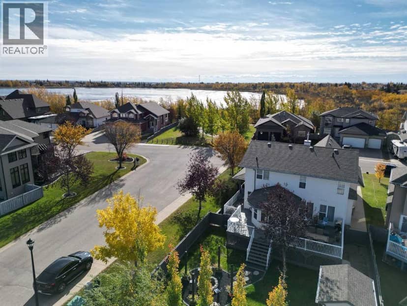 9302 Lakeshore Court, Grande Prairie, photo 4