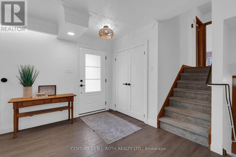 254 Grove Street E, Barrie, photo 3