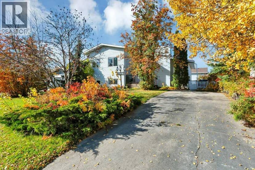 4614 Park Avenue, Rimbey