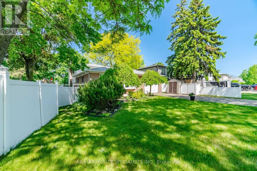 3673 Fieldgate Drive, Mississauga, photo 3