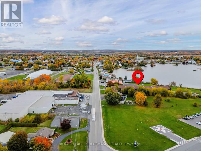 210 - 220 Kenyon Street, North Glengarry, photo 6