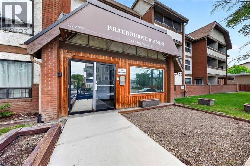 203, 1712 38 Street SE, Calgary, photo 2