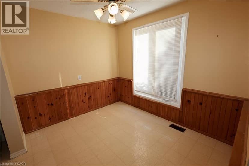 91 AVONWOOD Drive Unit# 34, Stratford, photo 5