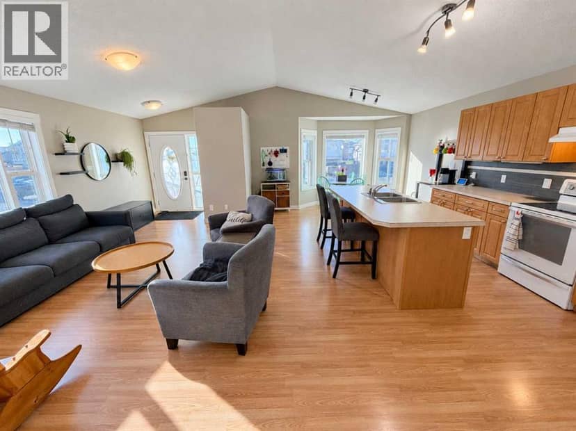 321 10B Street, Nobleford, photo 5