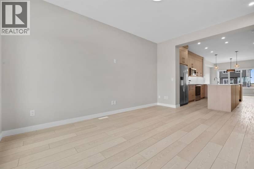9755 Huxbury Drive NE, Calgary, photo 5