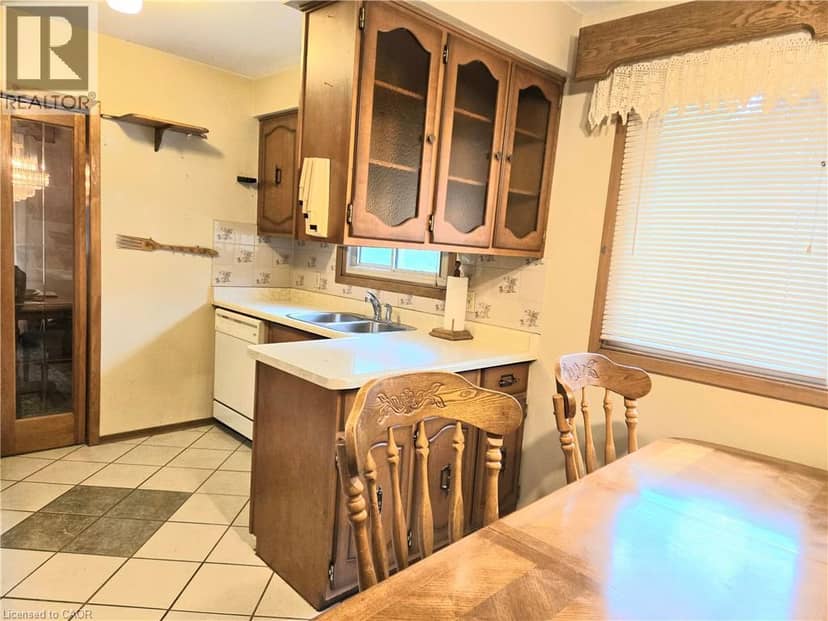 16 STEPHENS Court, Simcoe, photo 8
