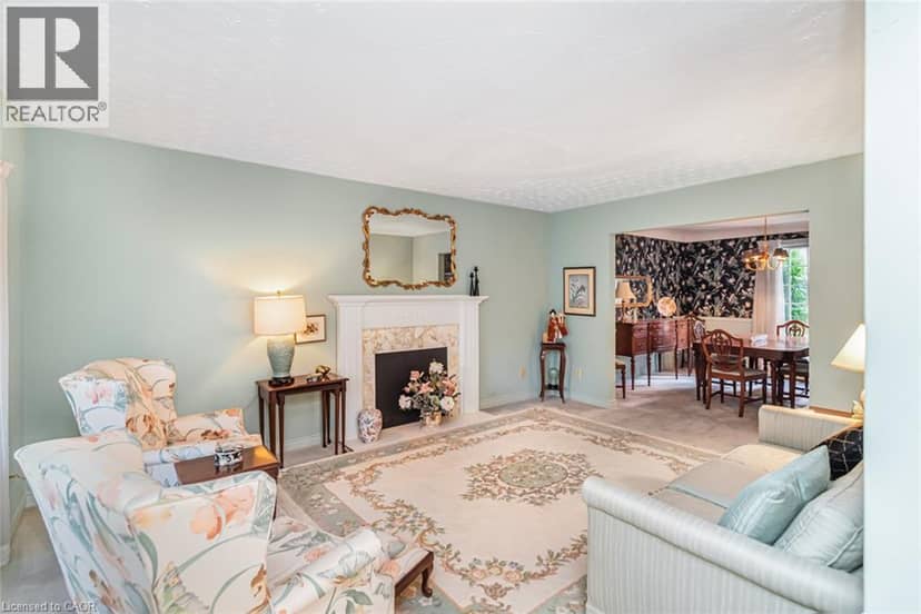 318 CAVENDISH Drive, Ancaster, photo 3