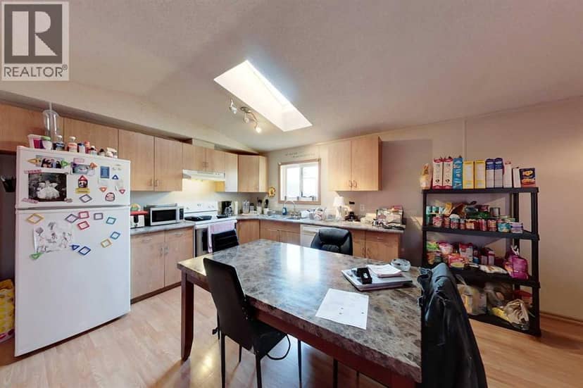 78, 812 6 Avenue SW, Slave Lake, photo 2