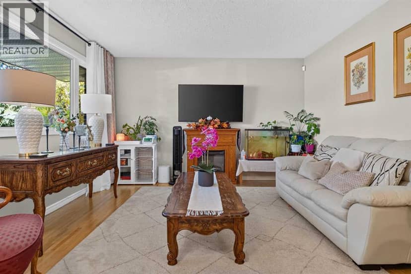 4539 26 Avenue SW, Calgary, photo 5