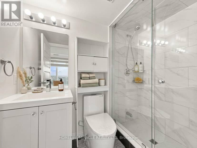1710 - 215 Queen Street E, Brampton, photo 8