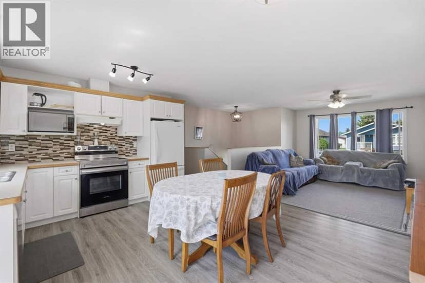 5401 58 Avenue Close, Ponoka, photo 6