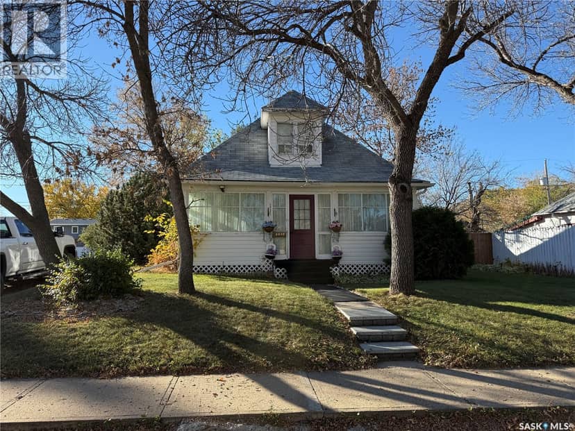 1721 99th STREET, North Battleford