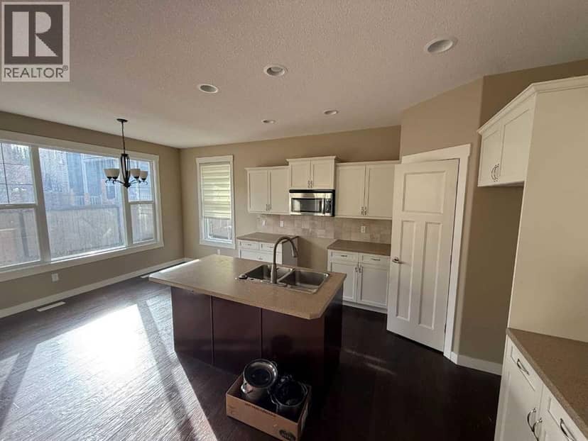 105 Wolf Willow Cove, Hinton, photo 3