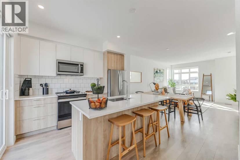 407 Belmont Avenue SW, Calgary, photo 3