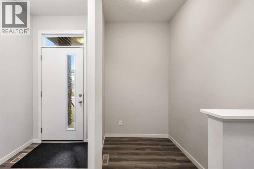 62 Wolf Hollow Way SE, Calgary, photo 2