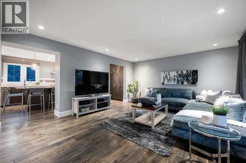 216 Lake Erie Place SE, Calgary, photo 4