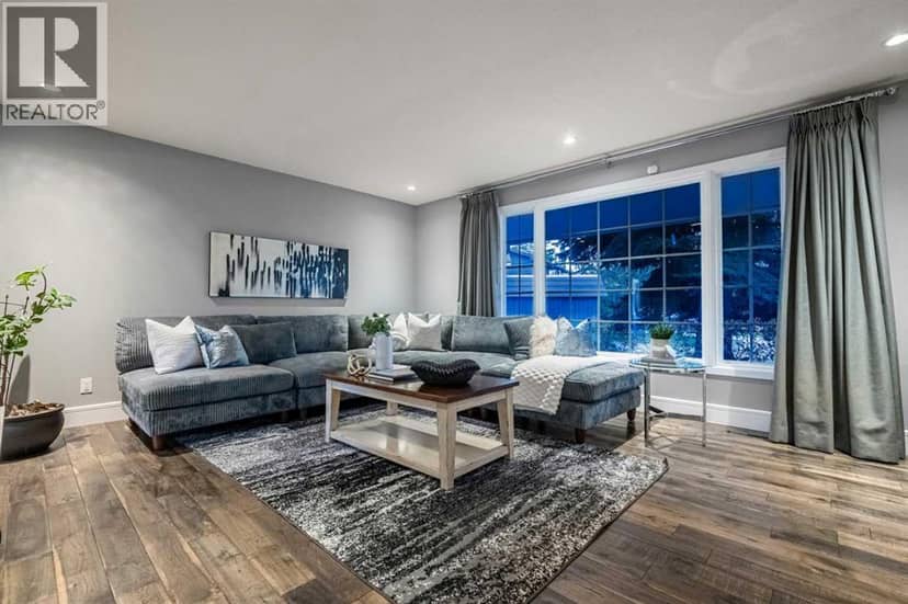 216 Lake Erie Place SE, Calgary, photo 5