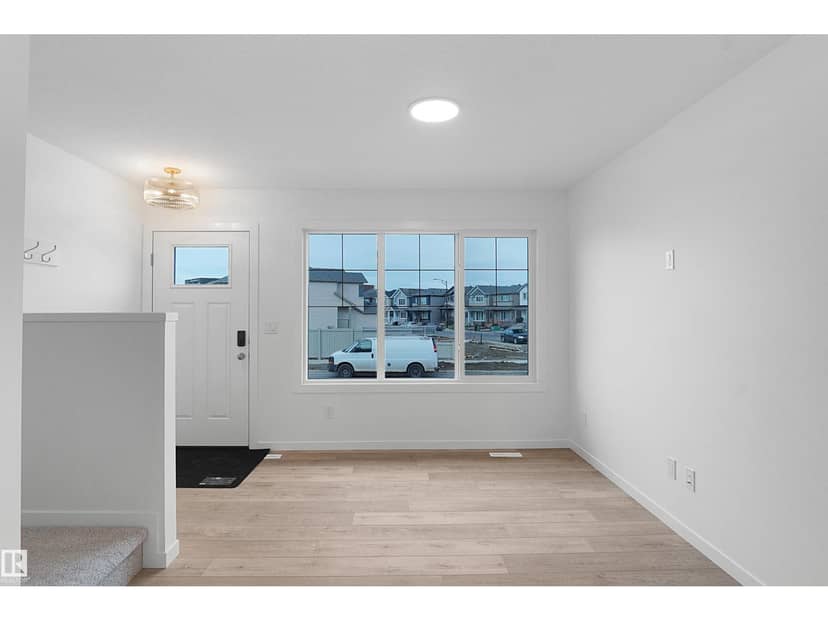 409 Aster Dr NW, Edmonton, photo 6