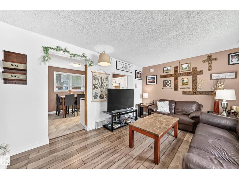 64 Habitat Cr NW, Edmonton, photo 5