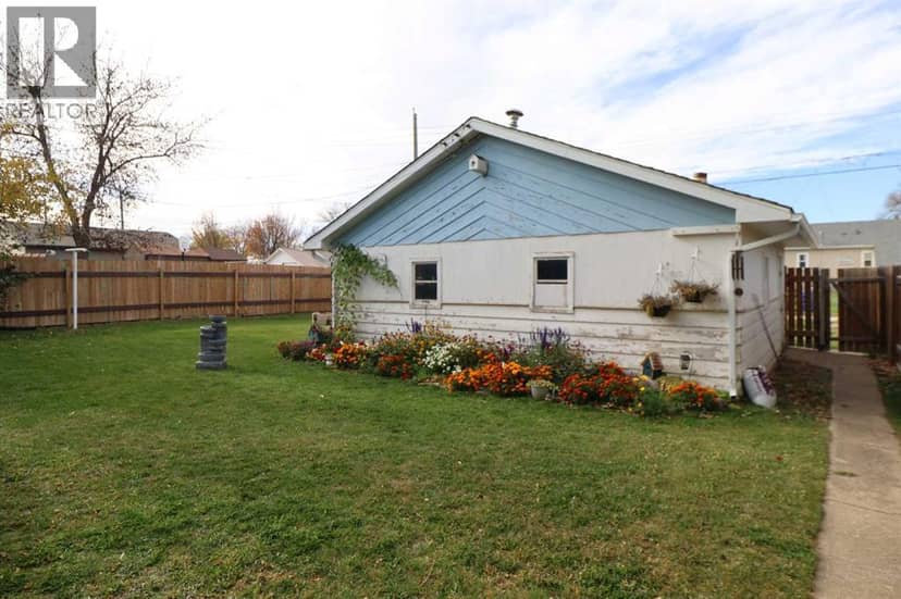 5612 57 Street, Taber, photo 3