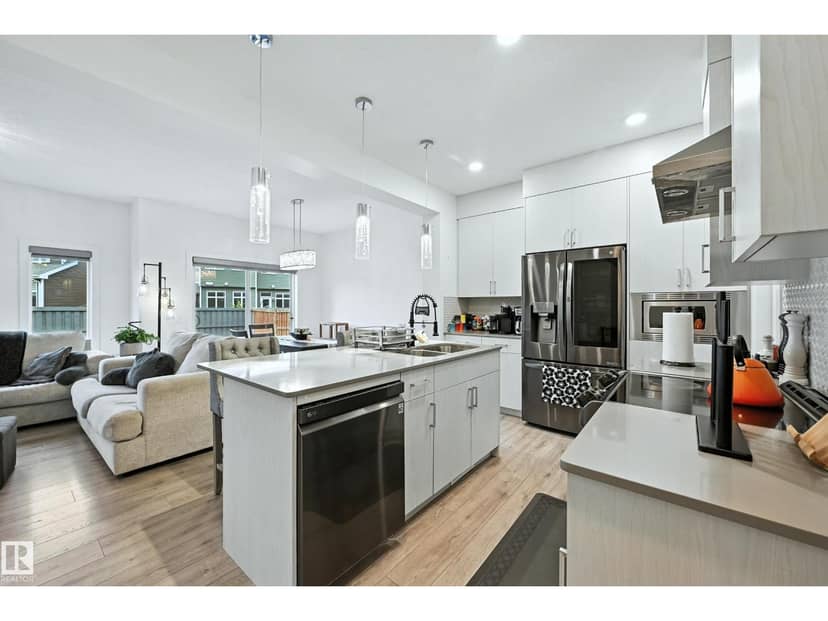 16603 31 AV SW, Edmonton, photo 2