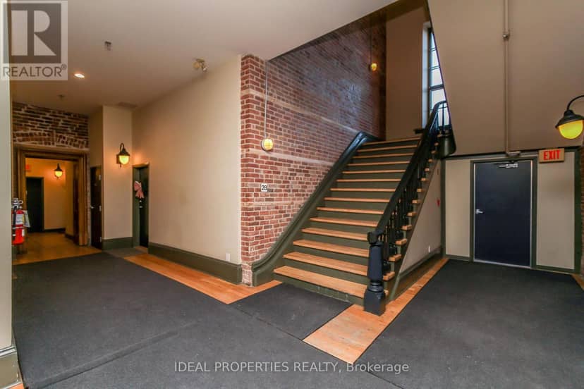 101 - 589 Rideau Street, Ottawa, photo 3