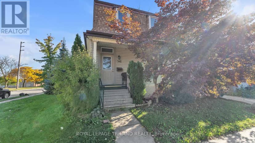 541 Nelson Street, London East, photo 2