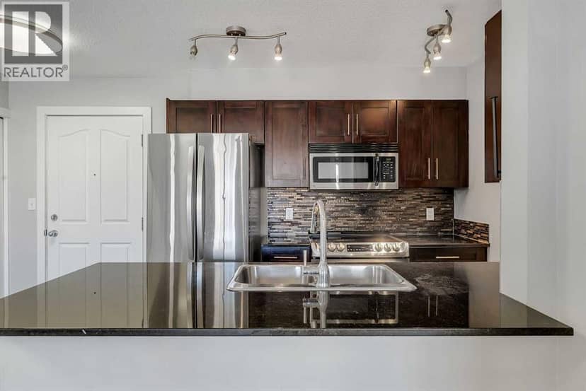 2402, 403 Mackenzie Way SW, Airdrie, photo 6