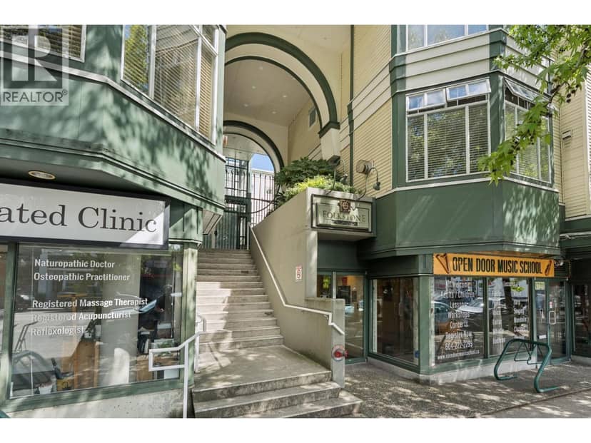 410 3727 W 10th Avenue, Vancouver