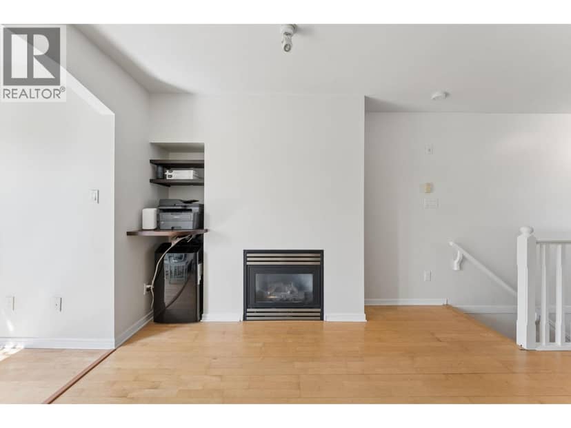 410 3727 W 10th Avenue, Vancouver, photo 3