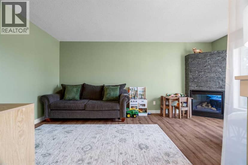 1, 29 Poplar Avenue, Okotoks, photo 6