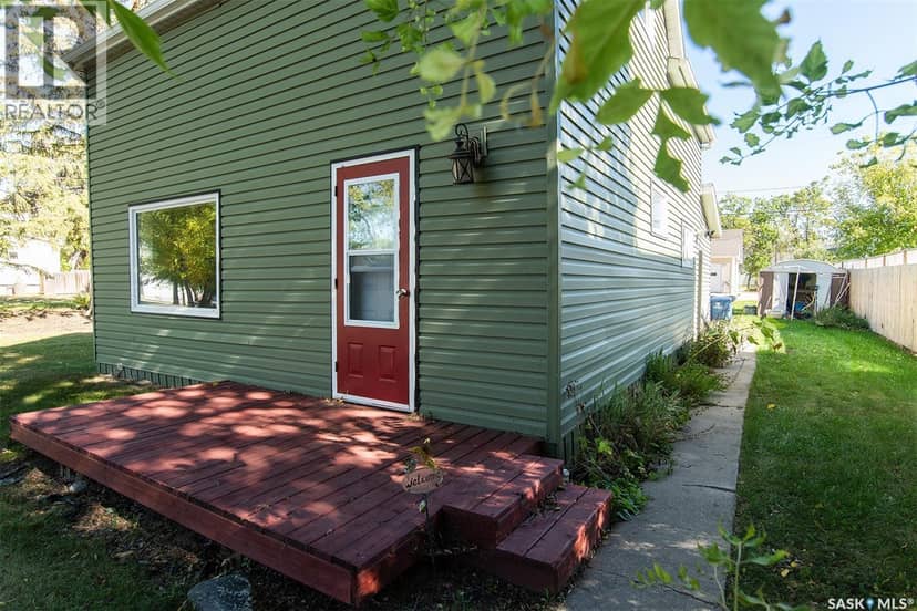 308 2nd STREET E, Wynyard, photo 3