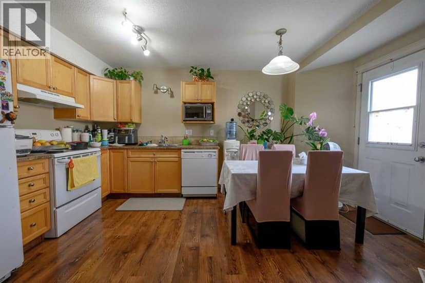 217, 10150 121 Avenue, Grande Prairie, photo 3
