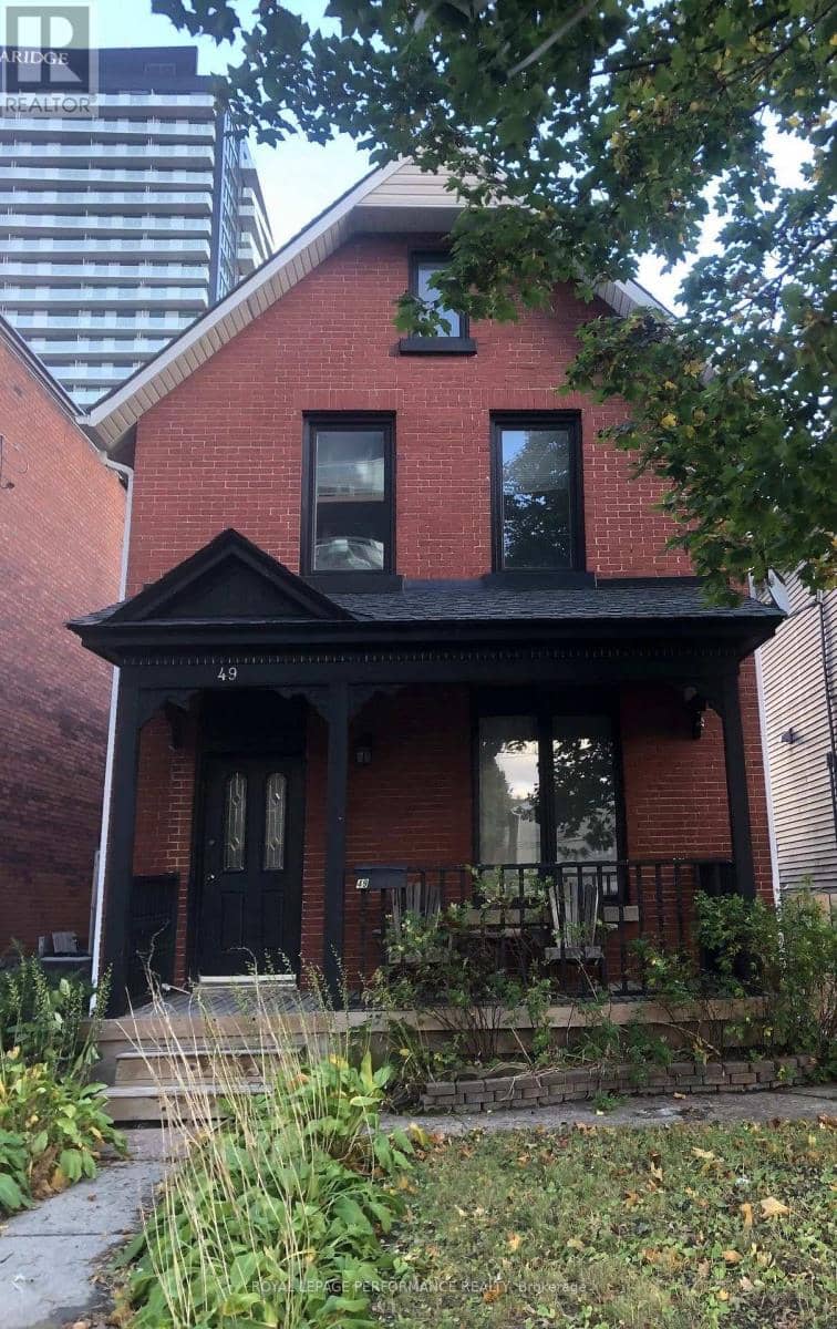 49 Bayswater Avenue, Ottawa, photo 2