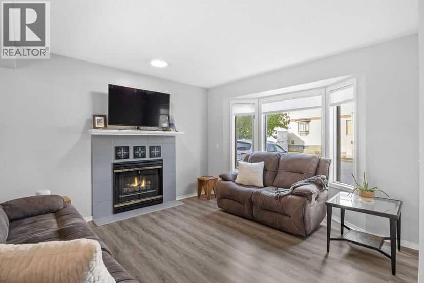 109 Patina Park SW, Calgary, photo 7
