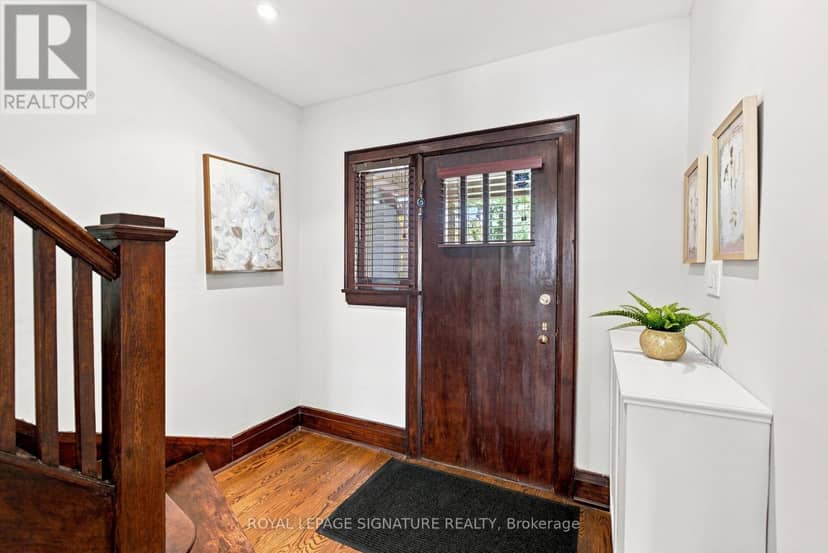 35 Regal Road, Toronto, photo 5