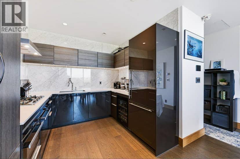 1006, 738 1 Avenue SW, Calgary, photo 5