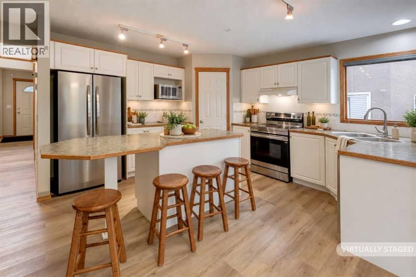 63 Sierra Madre Crescent SW, Calgary, photo 6