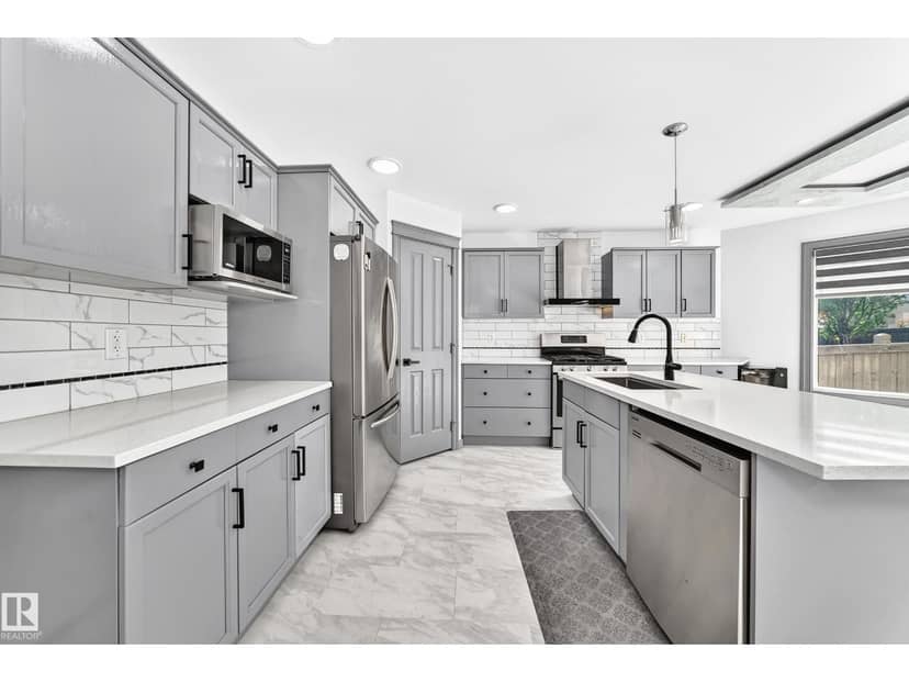 1549 37C AV NW, Edmonton, photo 6