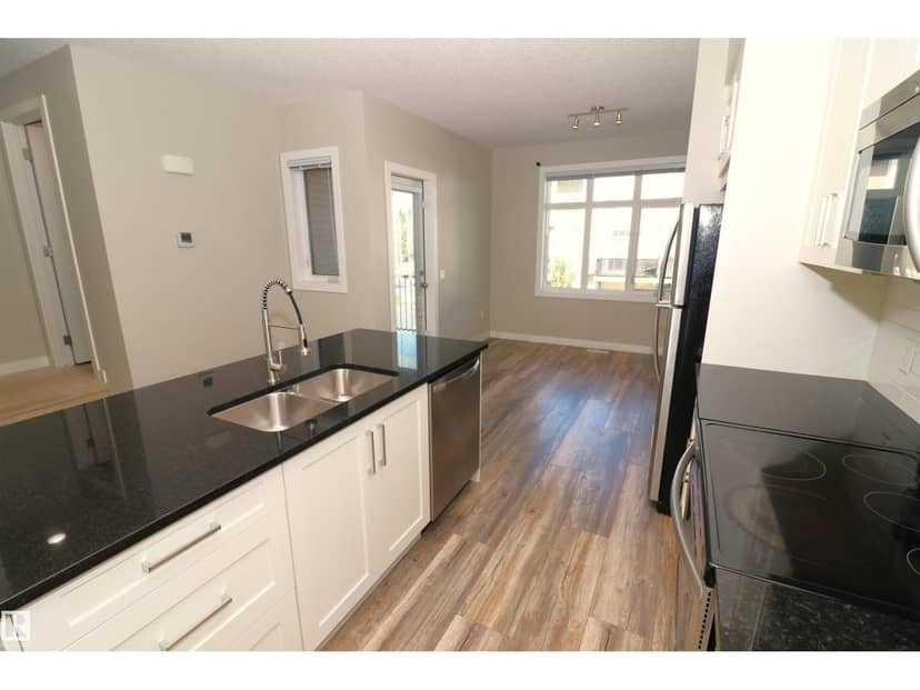 #77 600 Bellerose Dr, St. Albert, photo 5