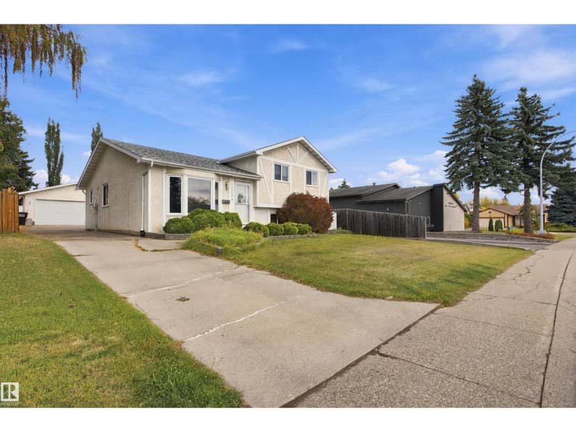 18208 99 AV NW, Edmonton, photo 2