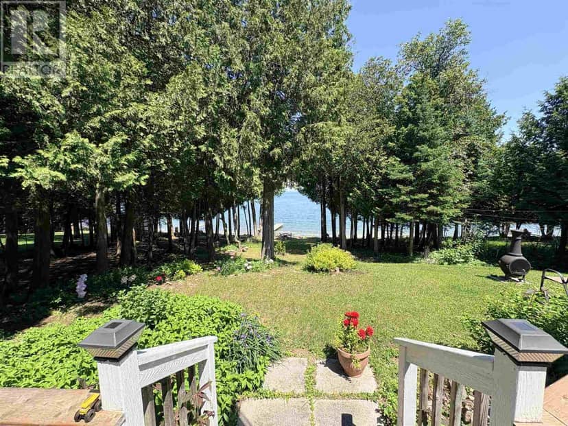 3882 Hamilton DR, Hilton, photo 8