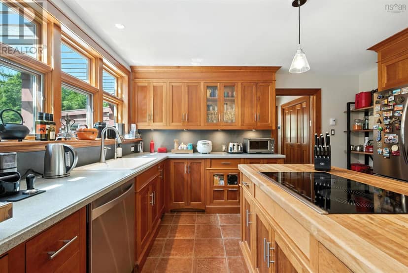 39 Cedar Drive, Stellarton, photo 3